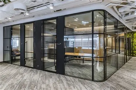 Creating an Open Yet Private Office Layout with Smart Partitions